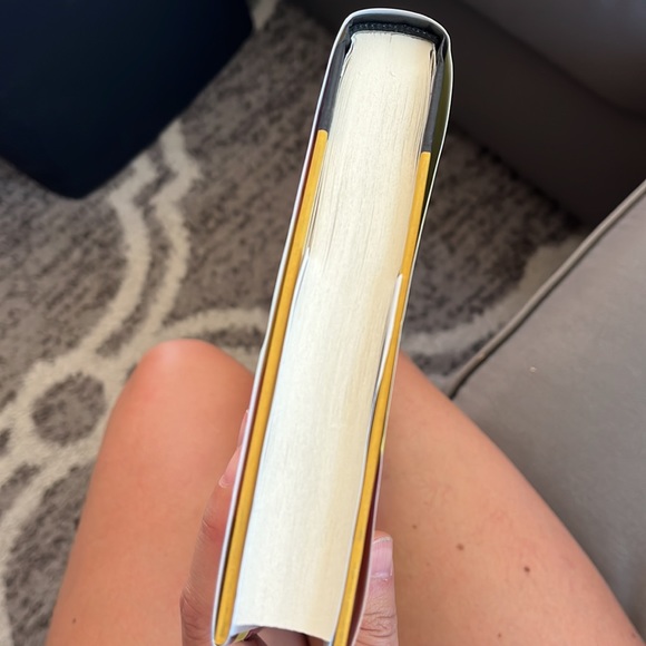 BOTM Reckless girls Book - Picture 6 of 7